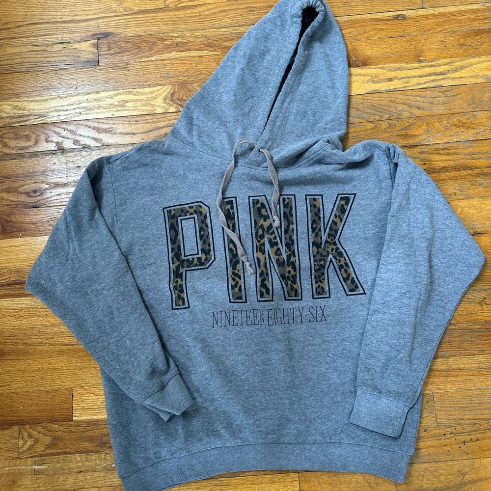 Gray PINK Hoodie with Leopard Print
